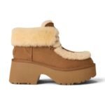 UGG Women’s Esmee Lace Up Boot - Chestnut