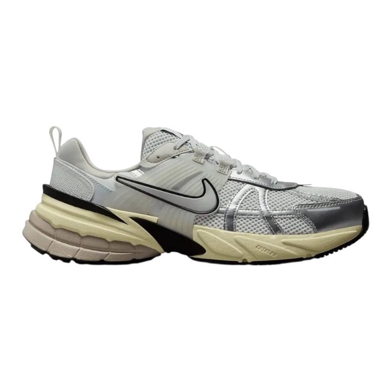 Nike V2K Run "Metallic Silver"